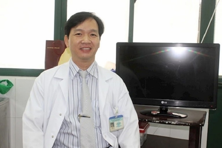 Bác sĩ Lê Văn Mười hiện đang công tác tại Bệnh viện C Đà Nẵng