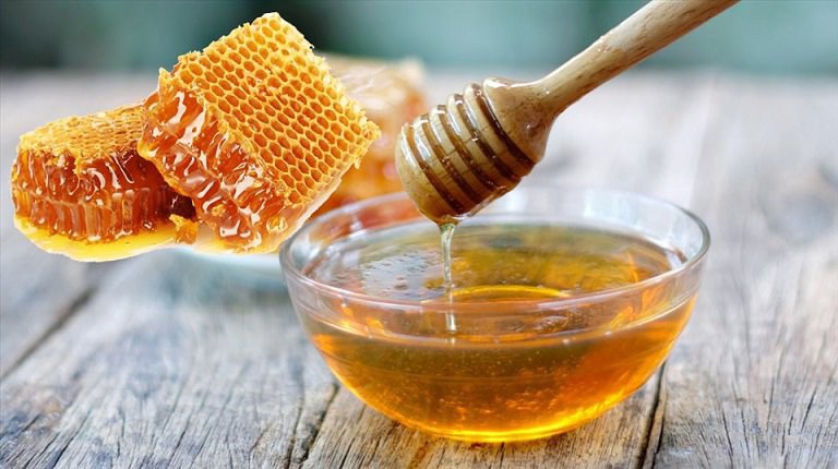 Điều trị trào ngược thực quản, dạ dày tại nhà bằng mật ong