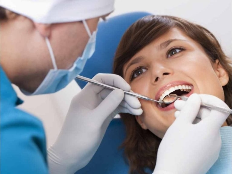 Nhổ răng chỉ là thủ thuật đơn giản nên không gây nguy hiểm