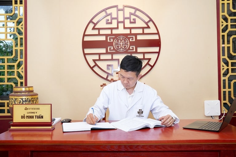 Lương y Đỗ Minh Tuấn