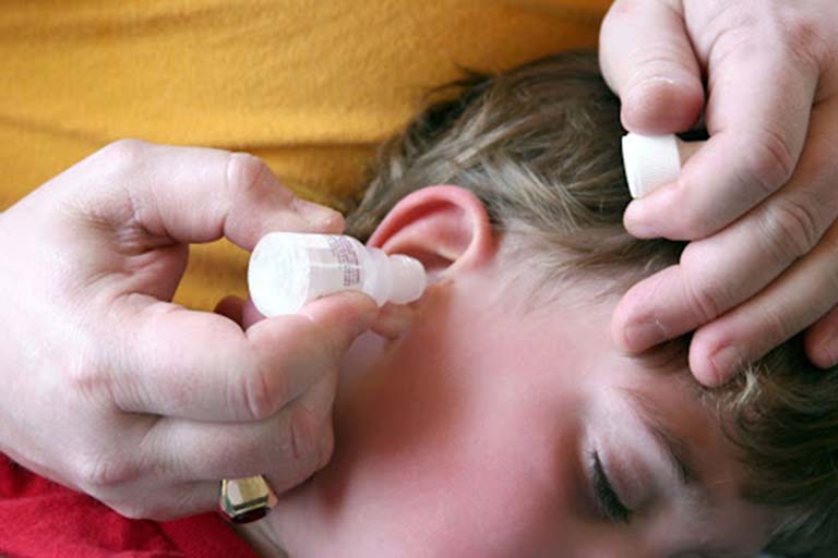 thuốc điều trị viêm tai giữa ở trẻ em