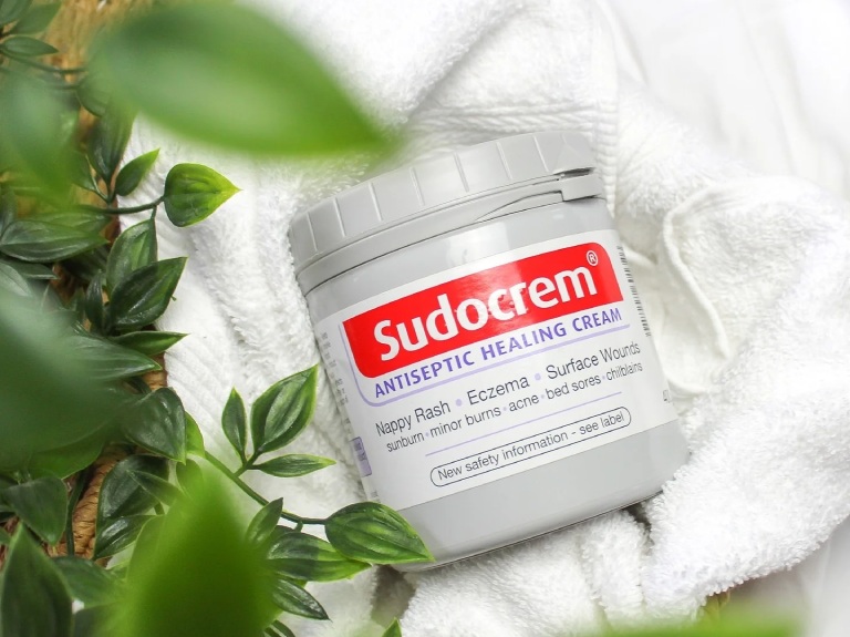 Sudocrem antiseptic Healing Cream có tác dụng trị chàm, chàm sữa, hăm tã, kích ứng da