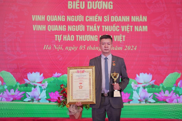 Lương y Tuấn được vinh quang Người thầy thuốc Việt Nam vì nhân dân năm 2024